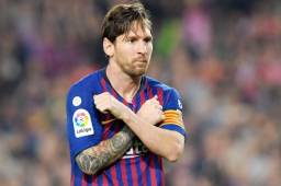 Mientras se disputaba el choque, el capitán azulgrana se marchó a la Ciudad Deportiva Joan Gamper para someterse a unas pruebas médicas que confirmaron el alcance de la lesión