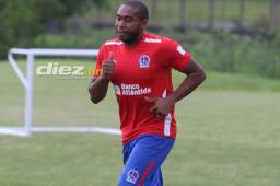 El volante Wilson Palacios será evaluado al final de la pretemporada para saber si formará parte del plantel de Olimpia para el Apertura 2018. Foto Ronald Aceituno