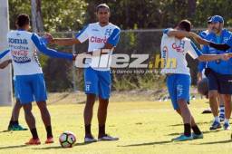 Eddie Hernández dice que Honduras le lleva ventaja a Estados Unidos y Costa Rica por tener unos días más de trabajo. Foto Neptalí Romero