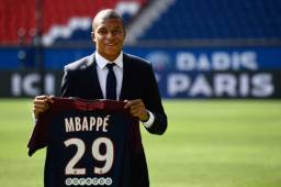 Kylian Mbappé llega a préstamo al PSG.