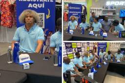 Carlos “El Pibe” Valderrama, leyenda del fútbol mundial, estuvo presente en la conferencia de prensa sobre la despedida de Rambo de León. Fotos: Erlin Varela