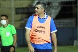 Diego Vázquez ahora piensa en Marathón, el otro rival con el que comparte el liderato.