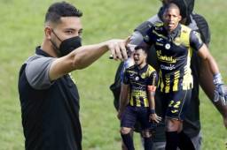 Benavídez debuto a sus 17 años en Real España y a sus 25 podrían estar muy cerca de marcharse.