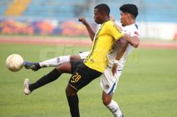 Patrick Palacios fue el anotador de un doblete ante Olimpia en la ida de semifinales.