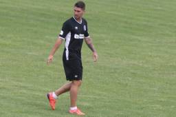 Espíndola ya jugó con el Olimpia, pero en la Copa Presidente.