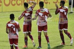 Esdras Padilla celebrando el gol con el Vida ante el Real España. Foto Yoseph Amaya.