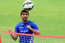 El delantero brasileño Israel Silva se encuentra entrenando con el Motagua para ponerse en forma. Confirma que buscará equipo en Honduras.