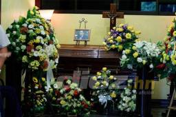 Los restos de Edwin Pavón están siendo velados en la funeraria Jardines del Recuerdo.