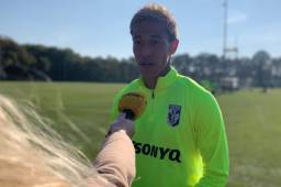 Keisuke Honda se unió a los trabajos del Vitesse holandés tras pedir trabajo en Twitter.