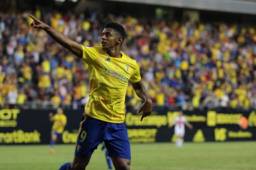 El delantero Antony Lozano podría ser adquirido por el Cádiz siempre y cuando logren ascender a la primera división de España.