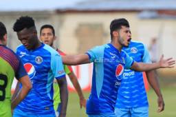 En un espectacular choque, Real de Minas y Motagua empataron 4-4 en Danlí. Fotos Ronald Aceituno
