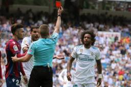 Hernández Hernández le mostró la tarjeta roja a Marcelo ante el Levante.