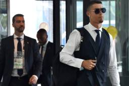 Cristiano Ronaldo está en Grecia a la espera del acuerdo del Real Madrid.