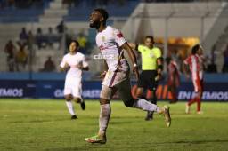 Olimpia regresa al triunfo en Liga Nacional y con dos bombazos fulmina al Vida para escalar al segundo lugar