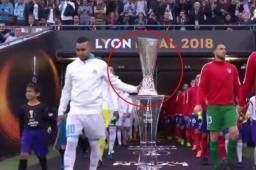Dimitri Payet tocó la copa desafiando la historia y terminó entre lágrimas en la final de Europa League entre Marsella y Atlético.