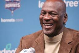La leyenda y actual dueño de los Charlotte Hornets cumple 56 años de edad.