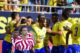 ¡Batacazo! Cádiz y Choco Lozano vencen al Atlético en el último minuto y dan otro golpe al Cholo Simeone