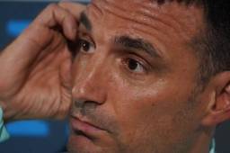 La gravedad de la lesión está aún por determinarse, pero en caso de requerir cirugía podría quedar fuera de la nómina.