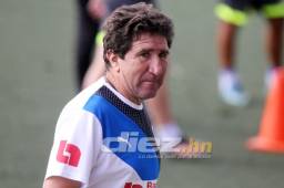 El entrenador del Olimpia, Héctor Vargas, habla del clásico que sostendrá este miércoles contra Real España donde se define el liderato del Clausura.