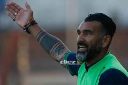 El técnico Robert Lima explicó las complicaciones que ha tenido para dirigir al Juticalpa: mucho jugador nuevo y poco tiempo para trabajar. Foto Neptalí Romero