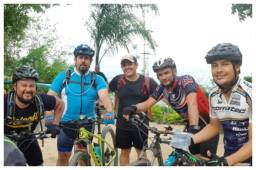 El equipo Descolgados HN cuenta con grandes ciclistas que lucharán por los primeros lugares en el evento.