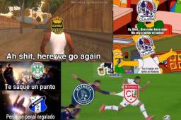 Olimpia inicia ganando con ayuda arbitral por un errorazo de Saíd Martínez y al Real España no lo perdonan en el arranque de un nuevo proceso.