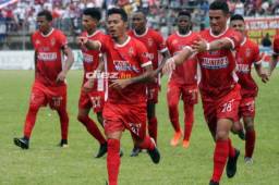 Bayron Méndez ingresó de cambio y terminó rescatando el partido con un agónico empate al minuto 90*4.