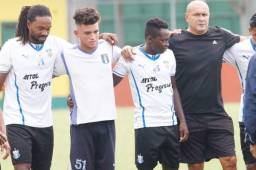 Wilmer Cruz está triste por la eliminación en la Liga de Concacaf.