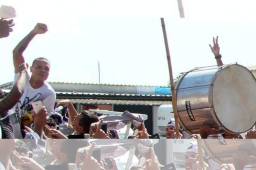 Luis Fabiano regresa al fútbol de Brasil para jugar con el Vasco da Gama.