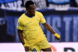 Deiby Flores y el Panetolikos sufrieron una dura humillación en la primera división de Grecia al caer derrotados en su visita al Aris Salónica.