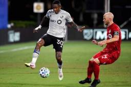 Romell Quioto enfrentando a Toronto FC en el torneo MLS es Back.