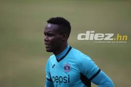 Rubilio Castillo tiene muchas opciones de regresar a jugar en el extranjero.