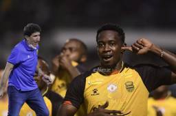 Carlos Bernárdez y Junior Lacayo le dieron un triunfo a la máquina sobre Marathón 12 años después en el Olímpico.