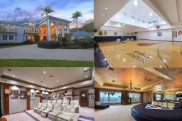 La mansión de Shaquille O'Neal se encuentra en Windermere, Florida. Tiene 12 habitaciones y 15 baños. Es increíble.