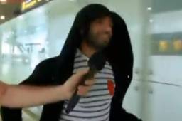 Salah fue cazado por la prensa en su llegada a España.