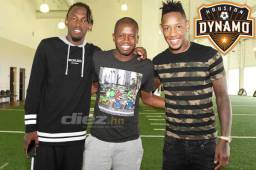 Los tres hondureños Alberth Elis, Boniek García y Romell Quioto, seguirán ligados al Houston Dynamo de la MLS. Foto DIEZ