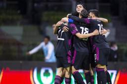 Raúl Jiménez le dio el triunfo a México sobre Panamá con un polémico lanzamiento de penal.