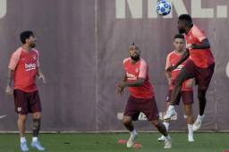 El Barcelona entrenó esta tarde pensando en conseguir los primeros tres puntos en Champions ante el PSV.