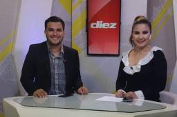 Fredy Nuila y Jenny Fernández durante su presentación en Diez TV