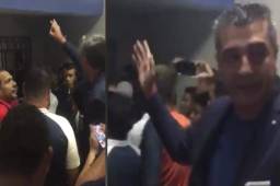 Diego Vázquez tuvo también un zafarrancho en la zona de camerinos.