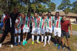 Wilson Palacios, Iván Guerrero, Saúl Martínez, Mitchell Brown y Hendry Thomas.