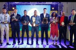 Motagua fue el ganador de la noche con dos premiados: Carlos Discua (MVP) y Diego Vasquez (Técnico del Año). Foto Delmer Martínez