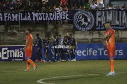 Motagua derrotó a Lobos de la UPNFM por 2-0 en el estadio Emilio Williams. Foto: Alex Pérez.