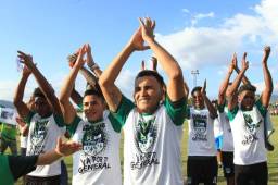 El Atlético Pinares fue el campeón del torneo Apertura venciendo al Santos y tiene medio boleto para buscar llegar a la primera división. Fotos DIEZ