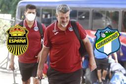 El entrenador del Motagua, Diego Vázquez, cuando arribó a San Pedro Sula este viernes para preparar los juegos ante Real España y Comunicaciones de Guatemala. Fotos Neptalí Romero