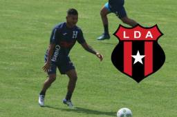 A Real España le ha llegado una oferta por el Chino López y viene desde Costa Rica.