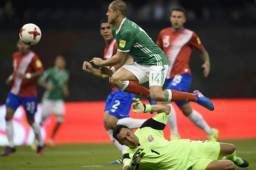 Tremendo gol de Javier Hernández ante la selección de Costa Rica.