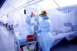 Y la curva de contagiados diarios en Honduras va para arriba tras el reporte de Sinager este lunes.