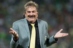 Ricardo La Volpe actualmente está sin trabajo después de dirigir en 2016 al América.