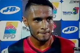 Alex López ya tuvos sus primeros minutos con el Alajuelense.